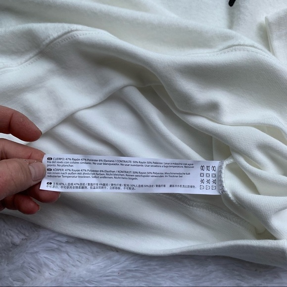 Wild fox | NWT Size Small Radiate Positivity Long Sleeve Top - Picture 4 of 16